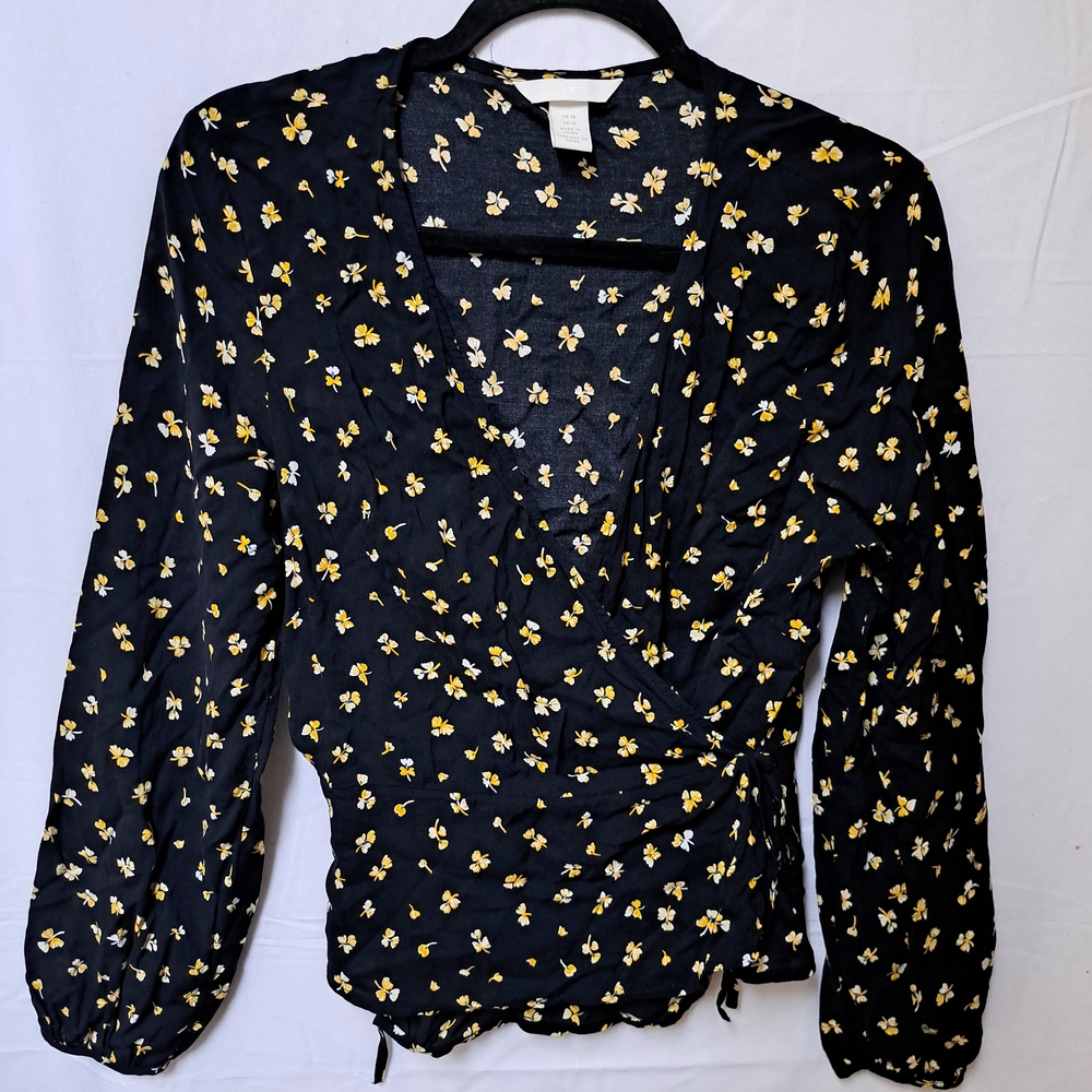 HM Black Yellow Floral Clover Wrap‎ Blouse Long Sleeve V-Neck Top Size 10